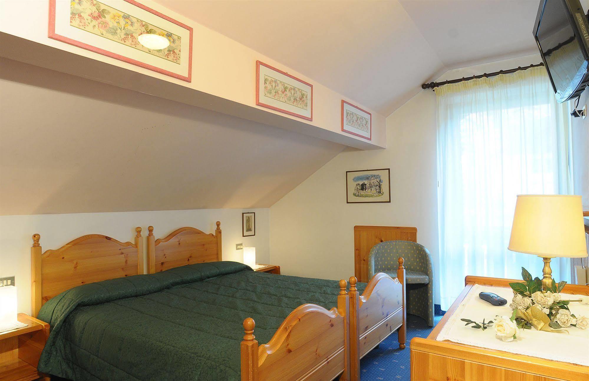 Hotel Sporthotel Europa Sul Lago 4*